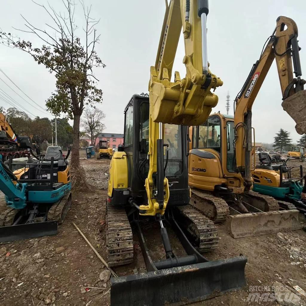 Yanmar 35 小型挖土機/掘鑿機<7t(小型挖掘機)