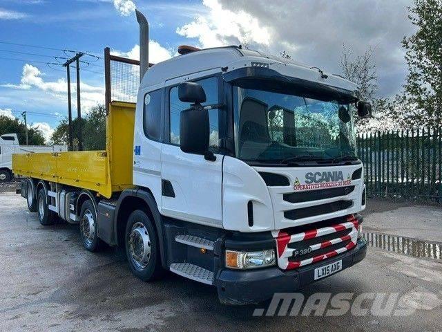 Scania P 320 平板式/側卸式卡車
