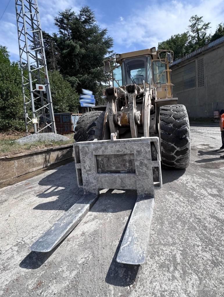 CAT 980 F 輪胎式裝載機