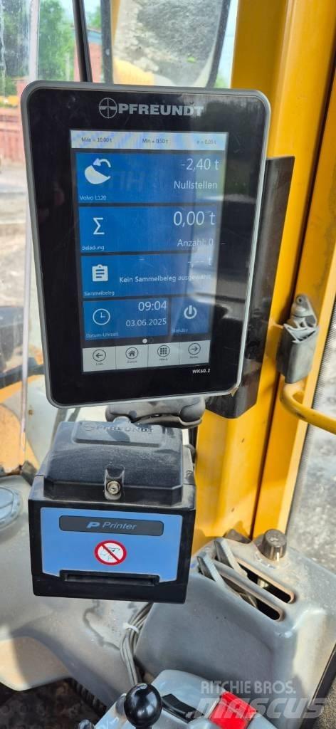 Volvo L 120 E 輪胎式裝載機