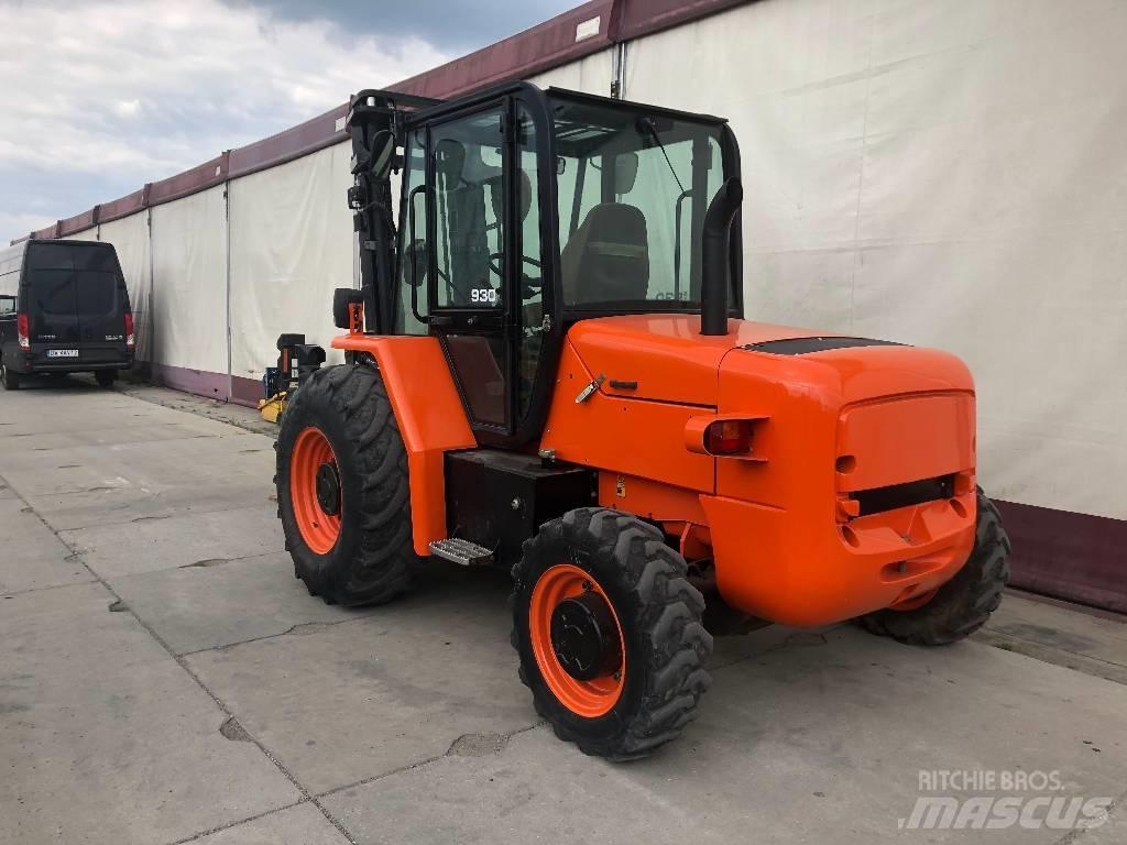 JCB 930-4 越野車