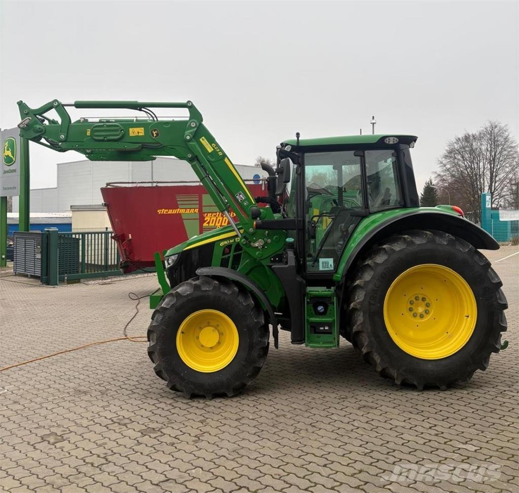 John Deere 6110M 曳引機