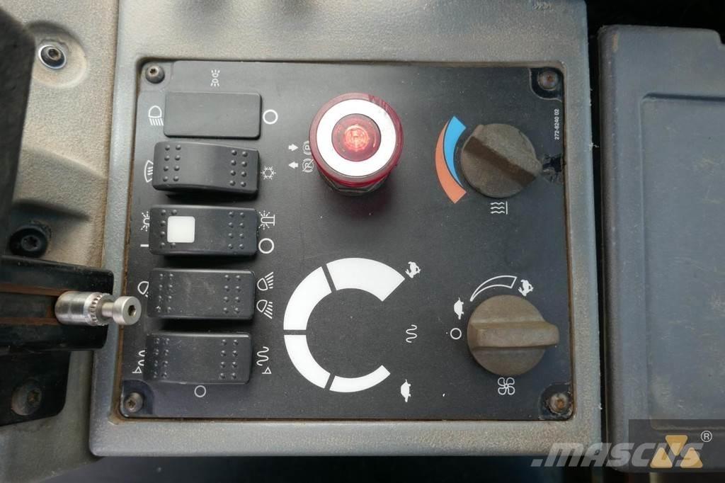 CAT CP76 單輪滾壓機