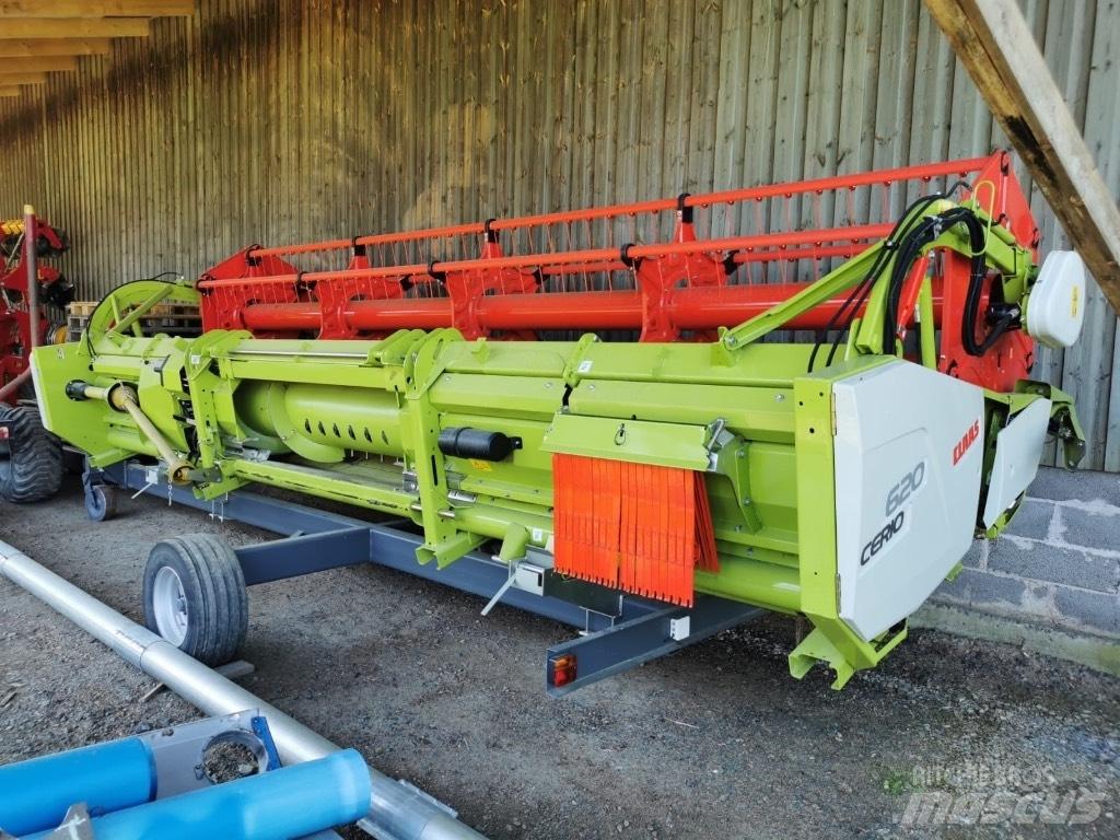 CLAAS Tucano 420 聯合收穫機
