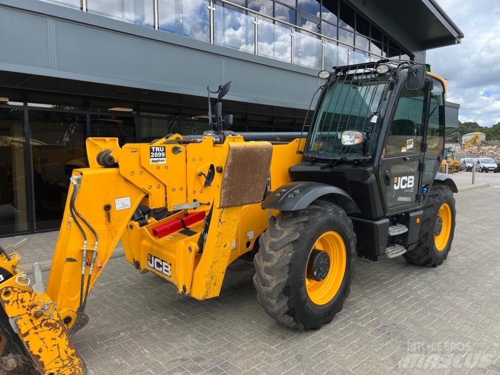 JCB 540-180 伸縮臂操作車