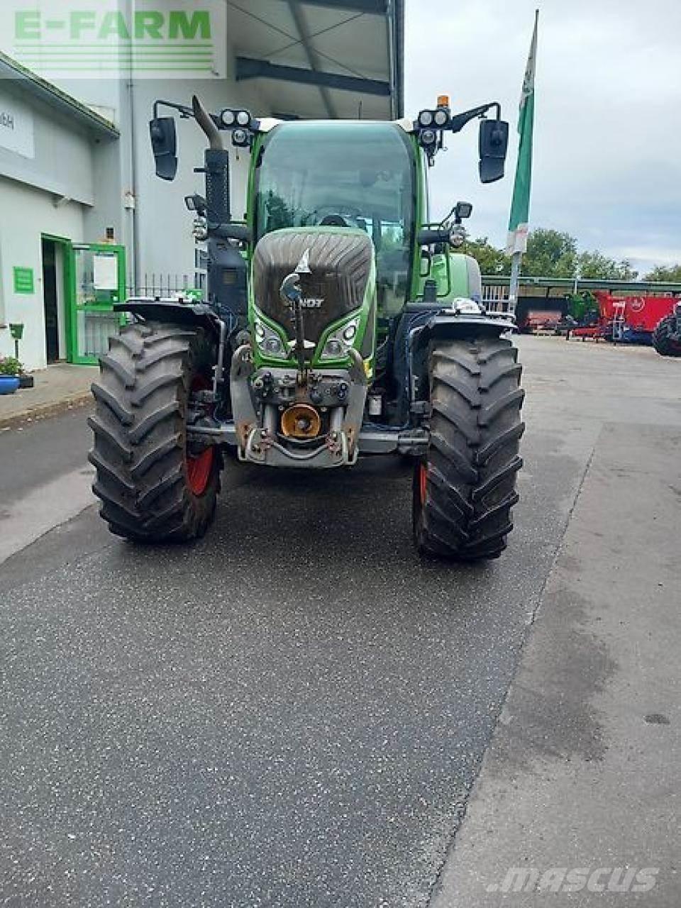 Fendt 724 vario s4 曳引機