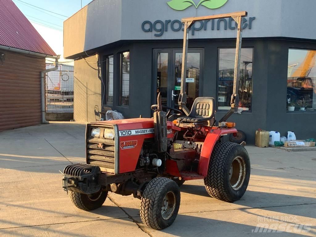 Massey Ferguson 1010 曳引機