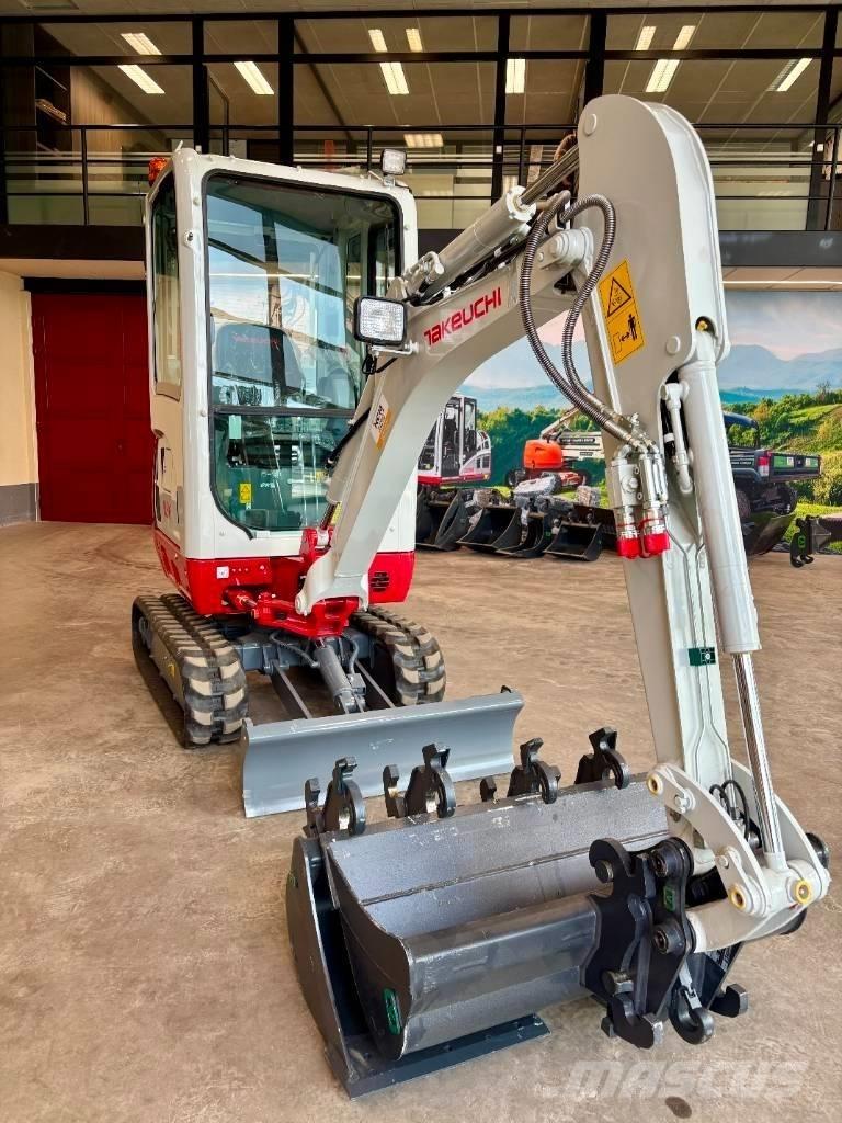 Takeuchi TB 216 小型挖土機/掘鑿機<7t(小型挖掘機)