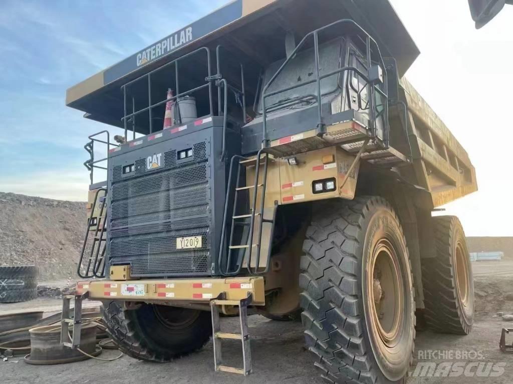 CAT 777 E 地下礦用卡車和吊車