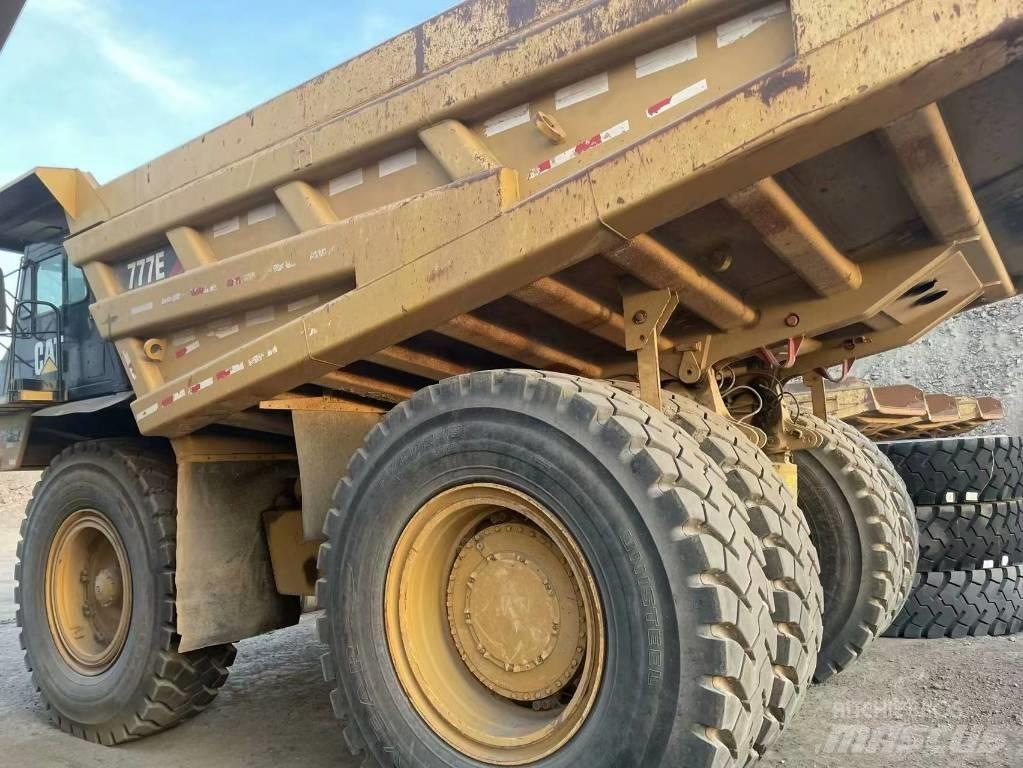 CAT 777 E 地下礦用卡車和吊車