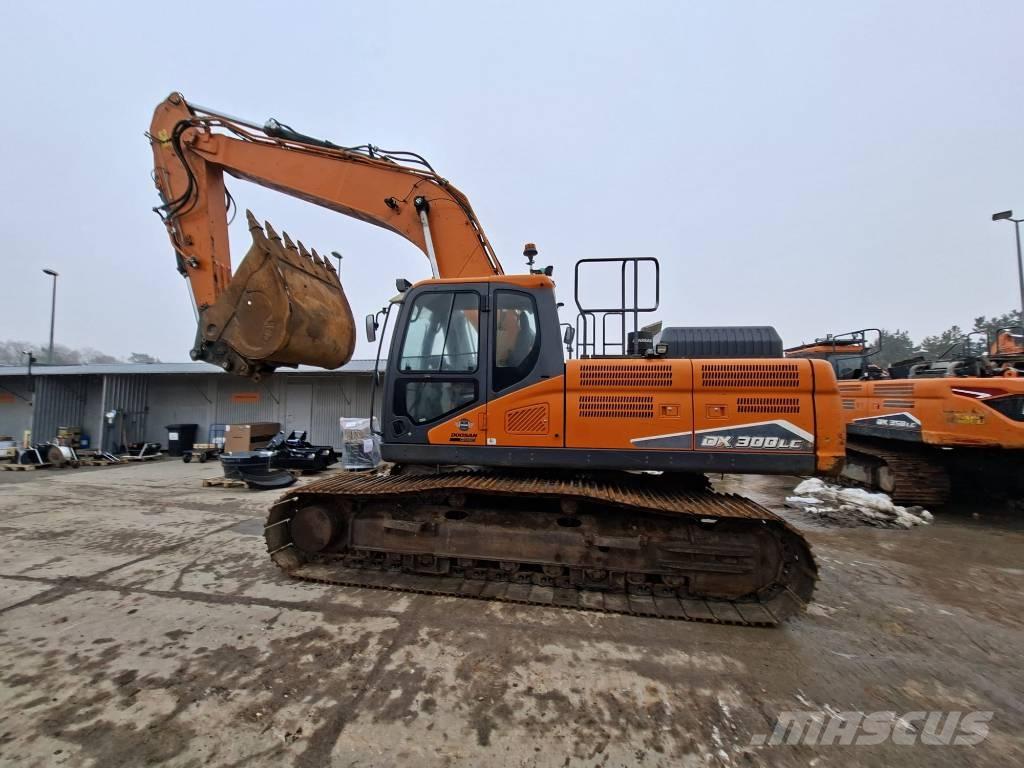 Doosan DX 300 LC-7 履帶式 挖土機/掘鑿機/挖掘機