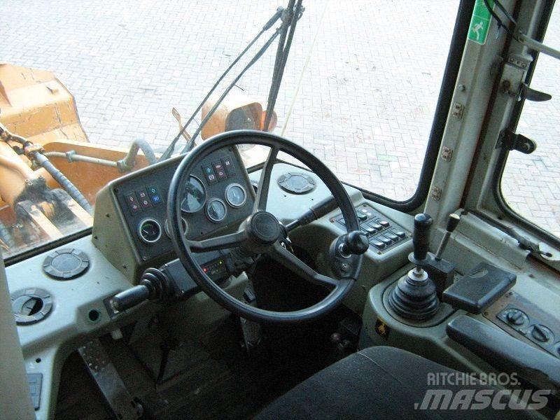 Hyundai HL740-3 輪胎式裝載機