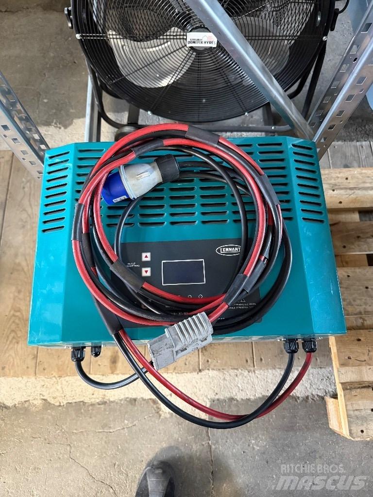 Tennant S20 室內掃倉機