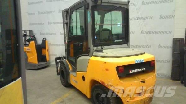 Jungheinrich DFG 430 柴油卡車