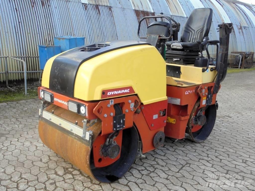 Dynapac CC 1100 雙輪滾壓機