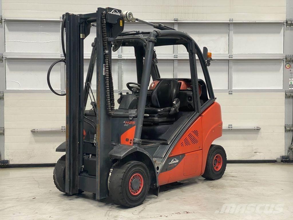 Linde H25T-02 液化石油氣LPG卡車