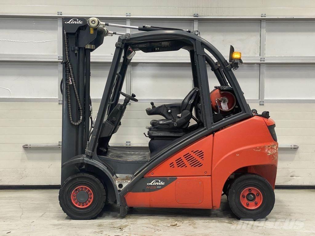 Linde H25T-02 液化石油氣LPG卡車