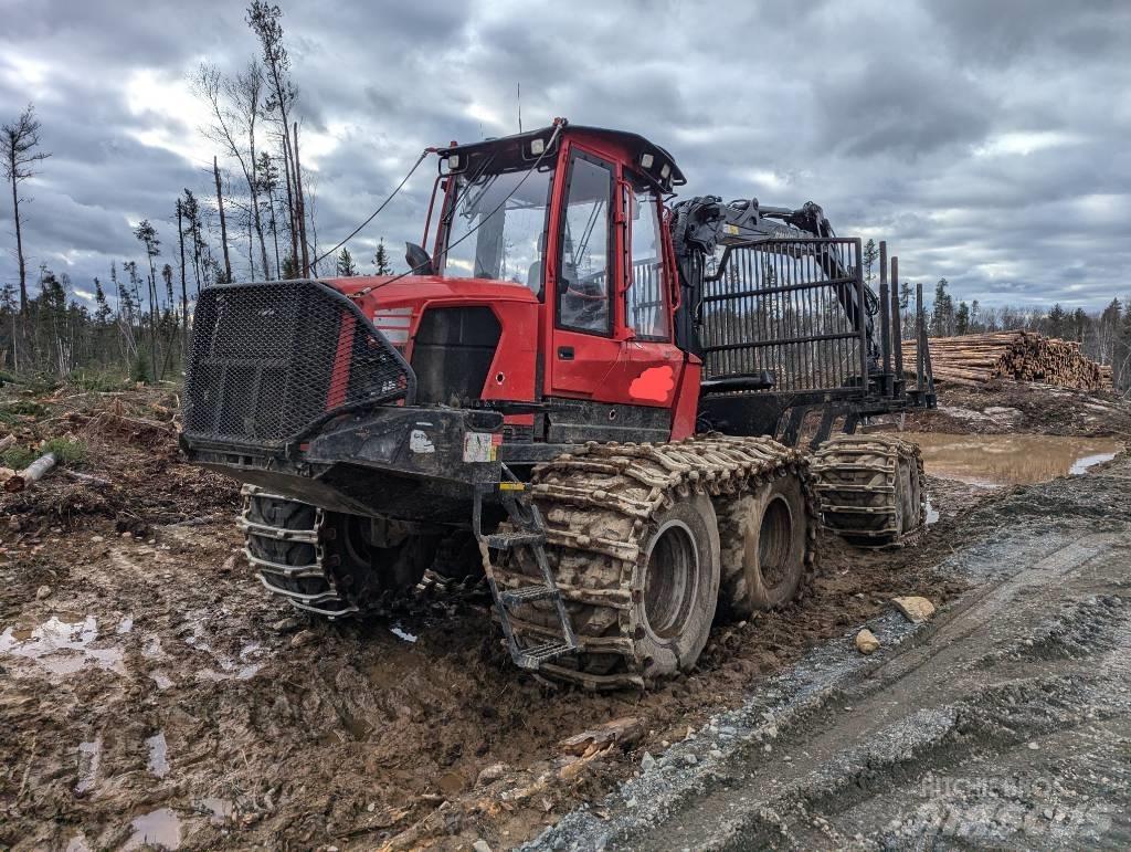 Komatsu 895 集運機