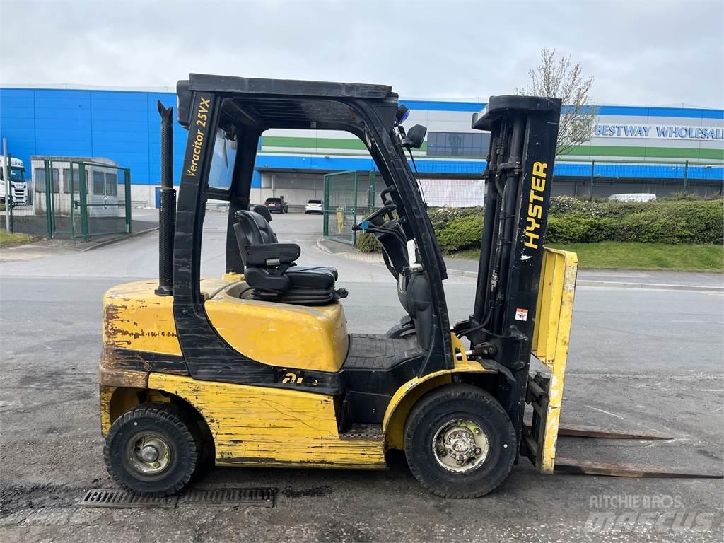 Yale GDP25VX 柴油卡車