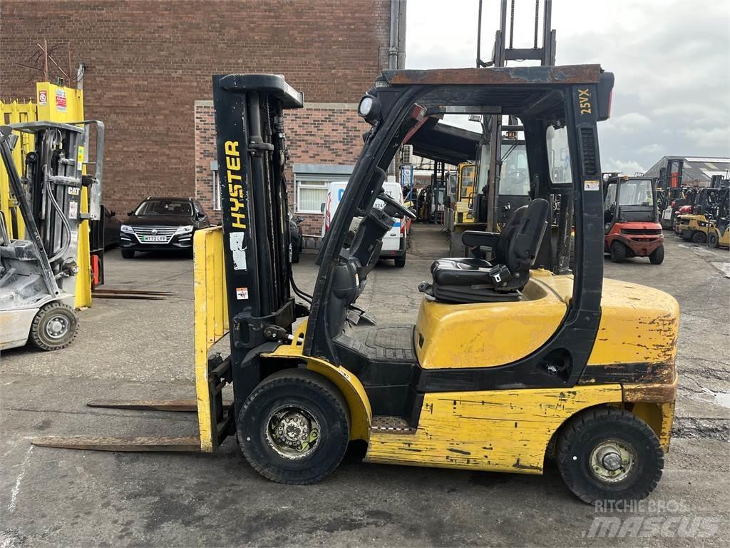 Yale GDP25VX 柴油卡車