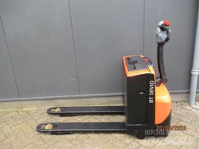 BT LWE 160 低架升降機