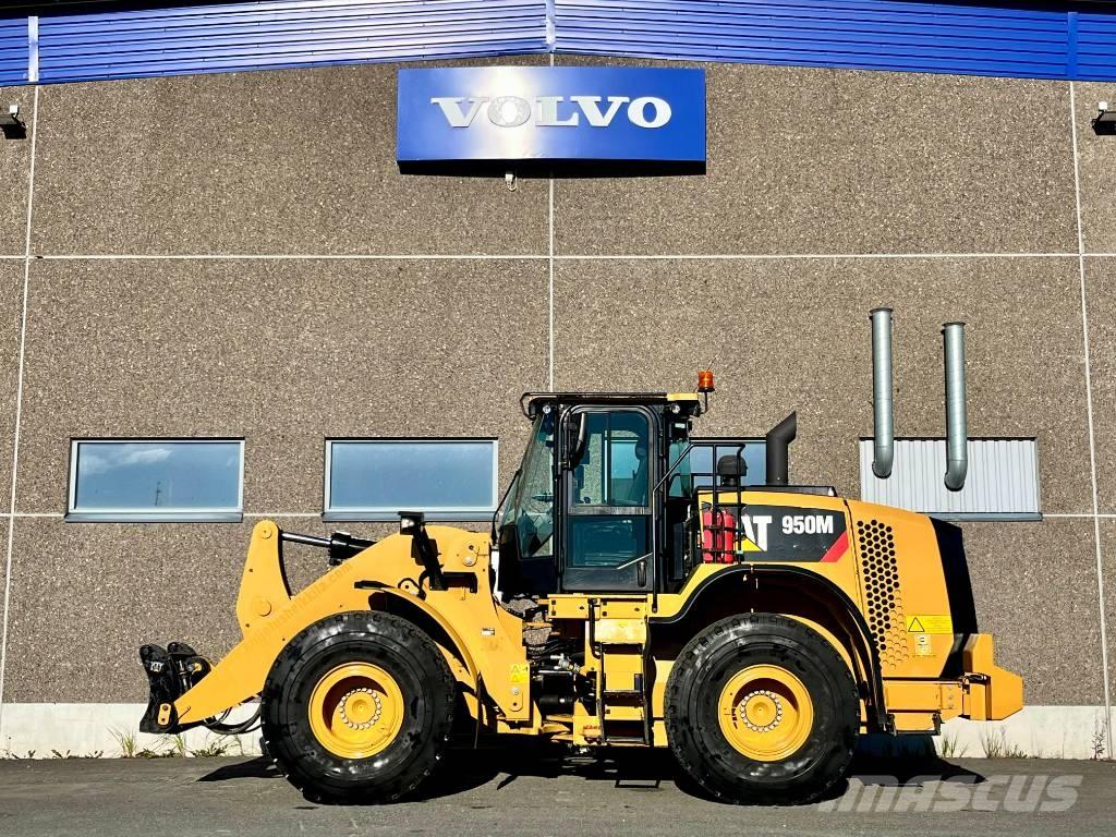 CAT 950 M 輪胎式裝載機