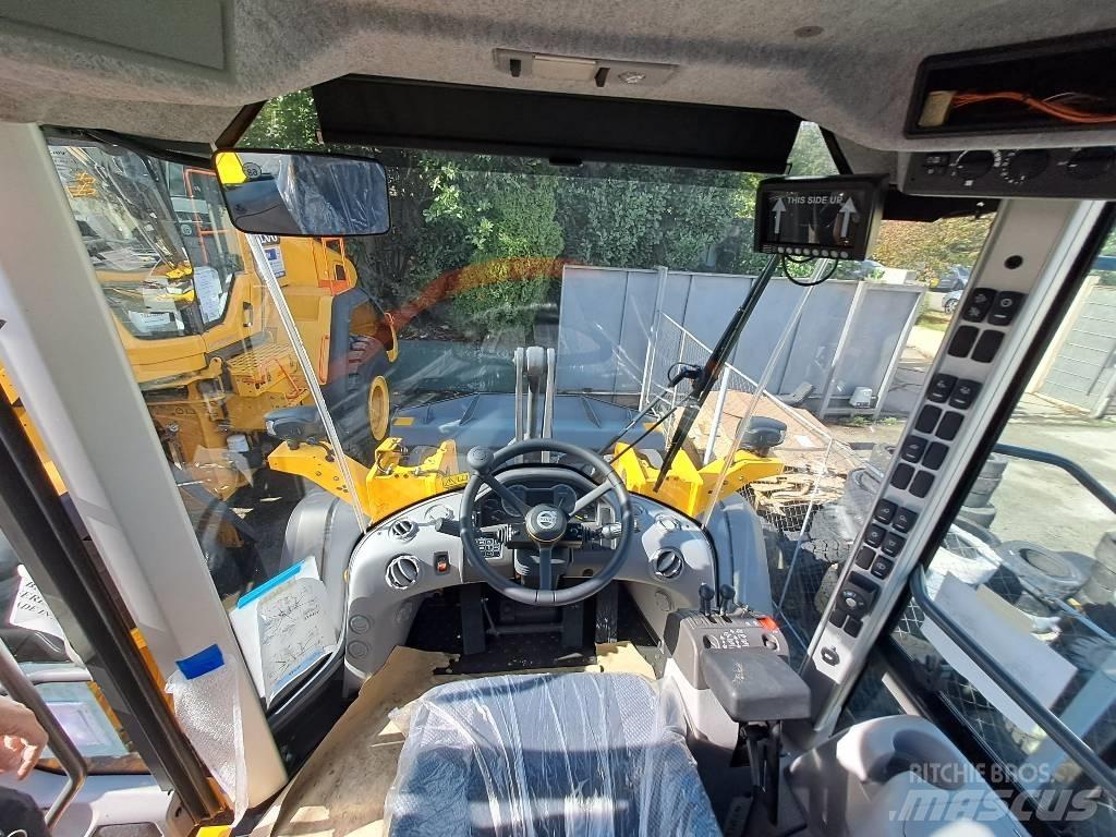 Volvo L90H 輪胎式裝載機