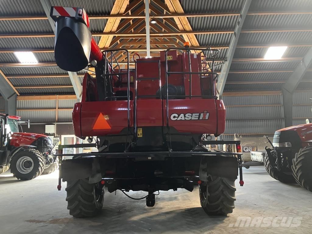 Case IH 7088 聯合收穫機