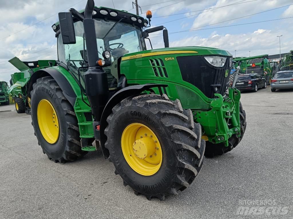 John Deere 6215 R 曳引機