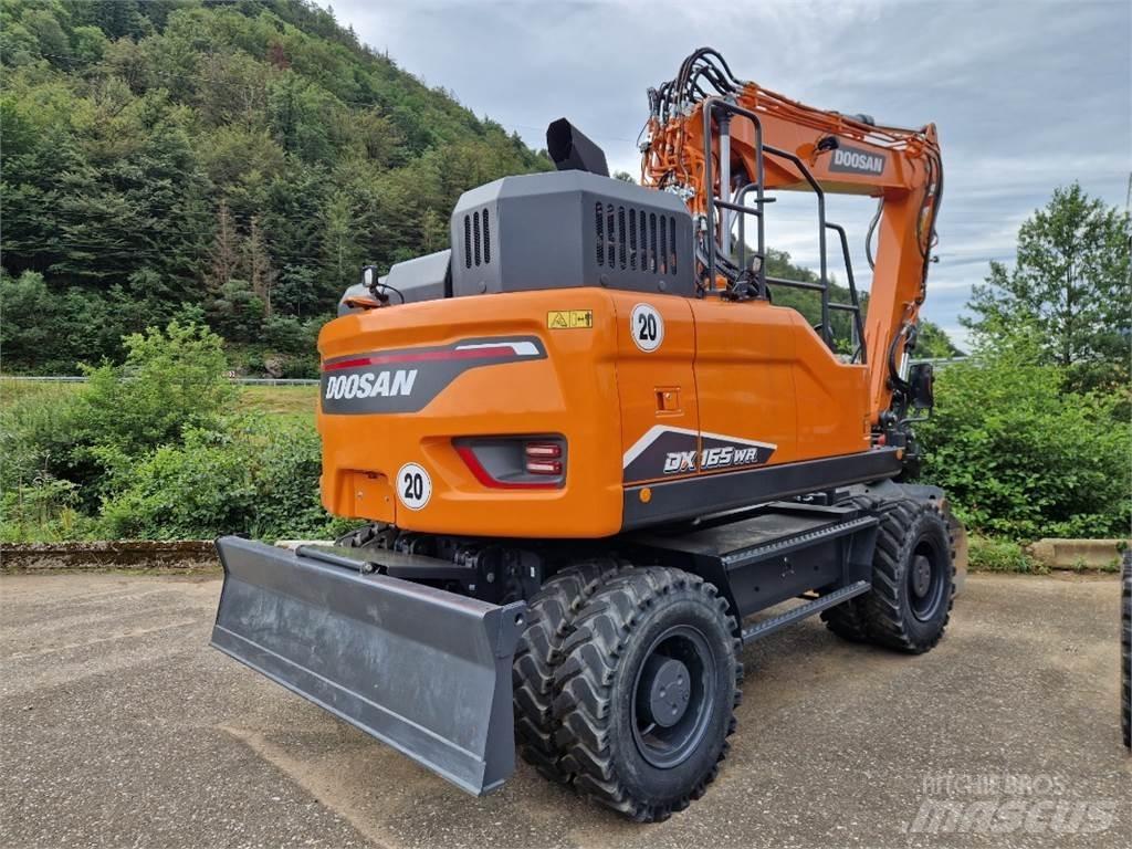 Doosan DX165WR-7 旋轉式挖土機/掘鑿機/挖掘機