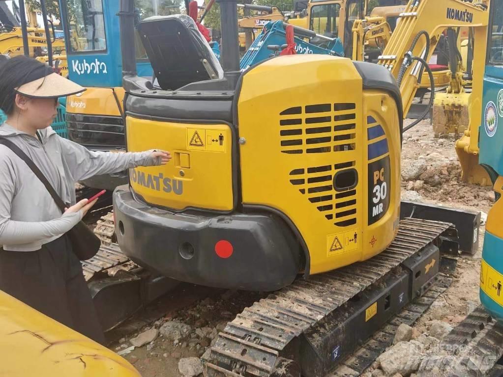 Komatsu PC 30 小型挖土機/掘鑿機<7t(小型挖掘機)