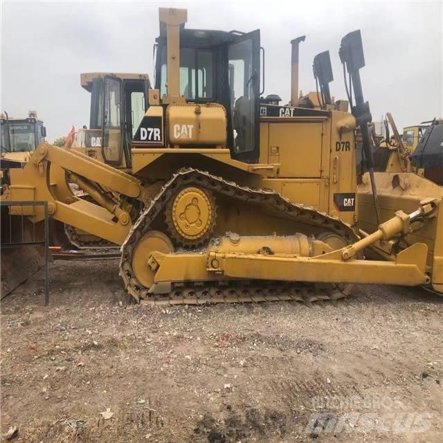 CAT D 7 R 履帶推土機