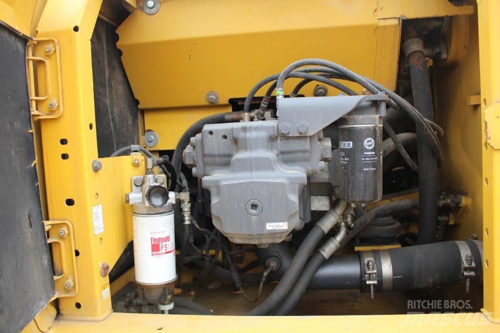 Komatsu PC 240 LC-8 履帶式 挖土機/掘鑿機/挖掘機
