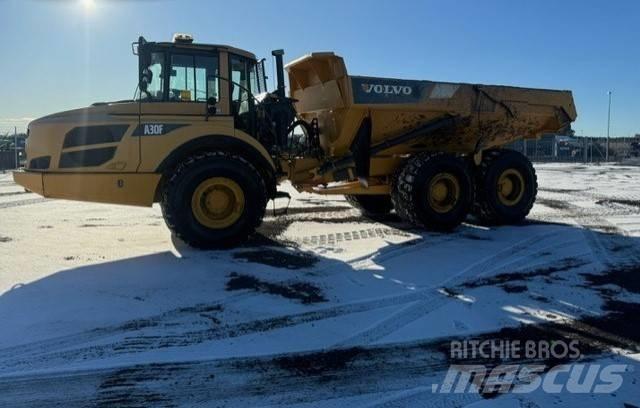 Volvo A 30 F 鉸接式起吊車