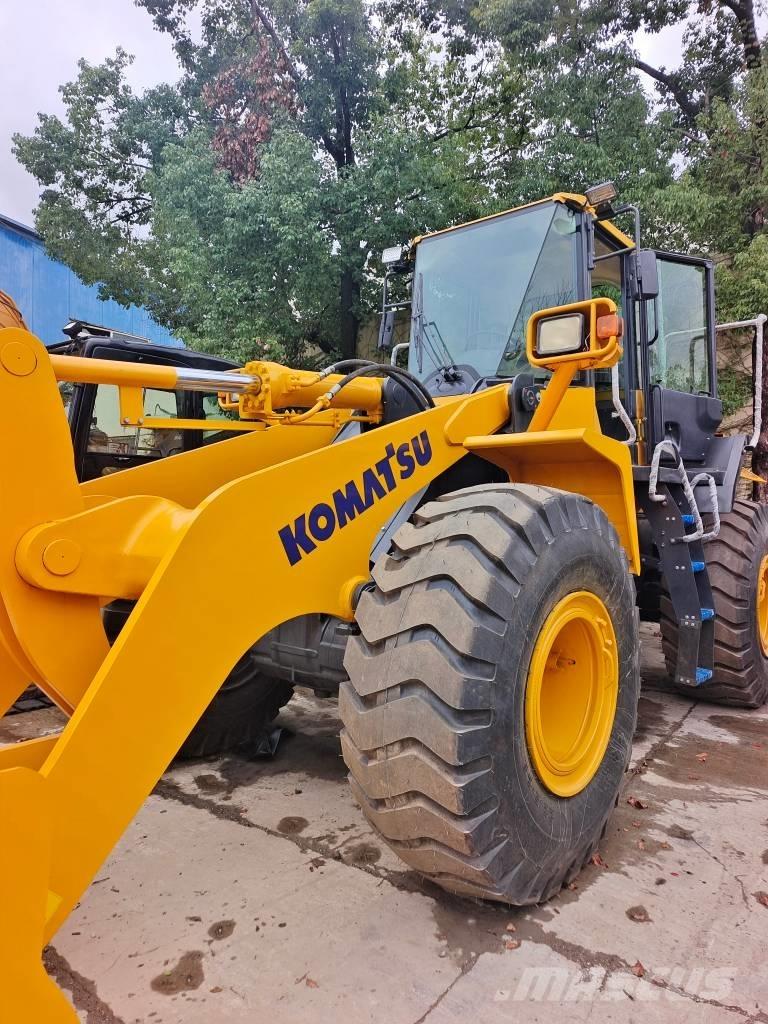 Komatsu WA 380 輪胎式裝載機