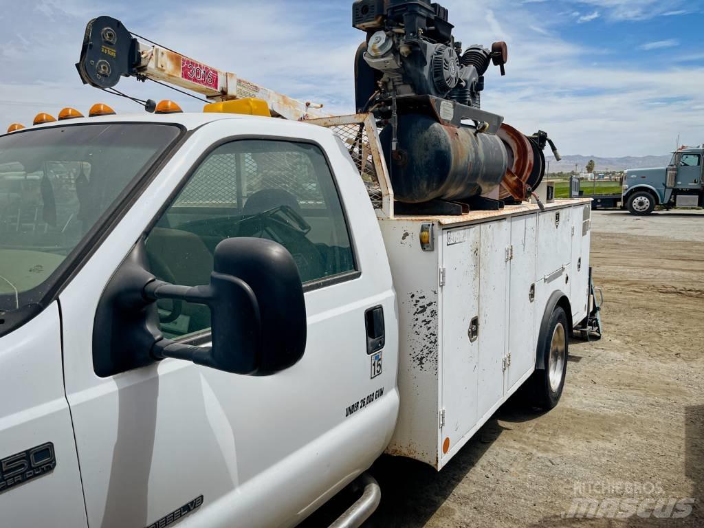 Ford F 550 SD 都市/通用型車輛