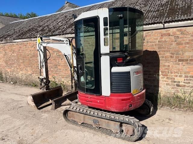 Takeuchi TB 23 R 小型挖土機/掘鑿機<7t(小型挖掘機)