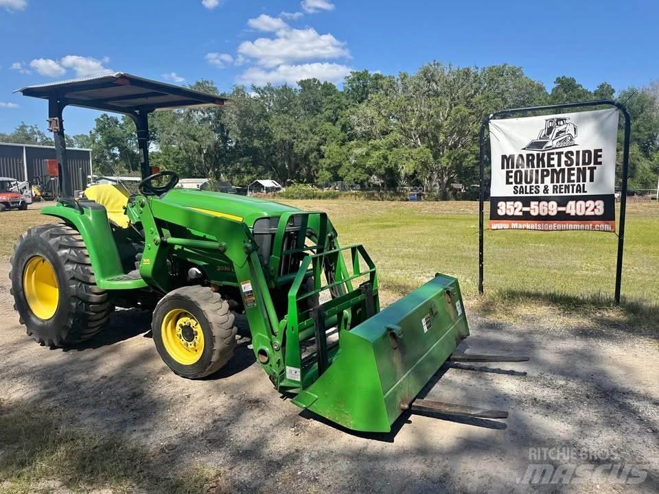 John Deere 3038 E 曳引機