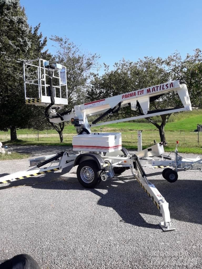 Matilsa Parma 12 T 拖車裝載高空作業平台
