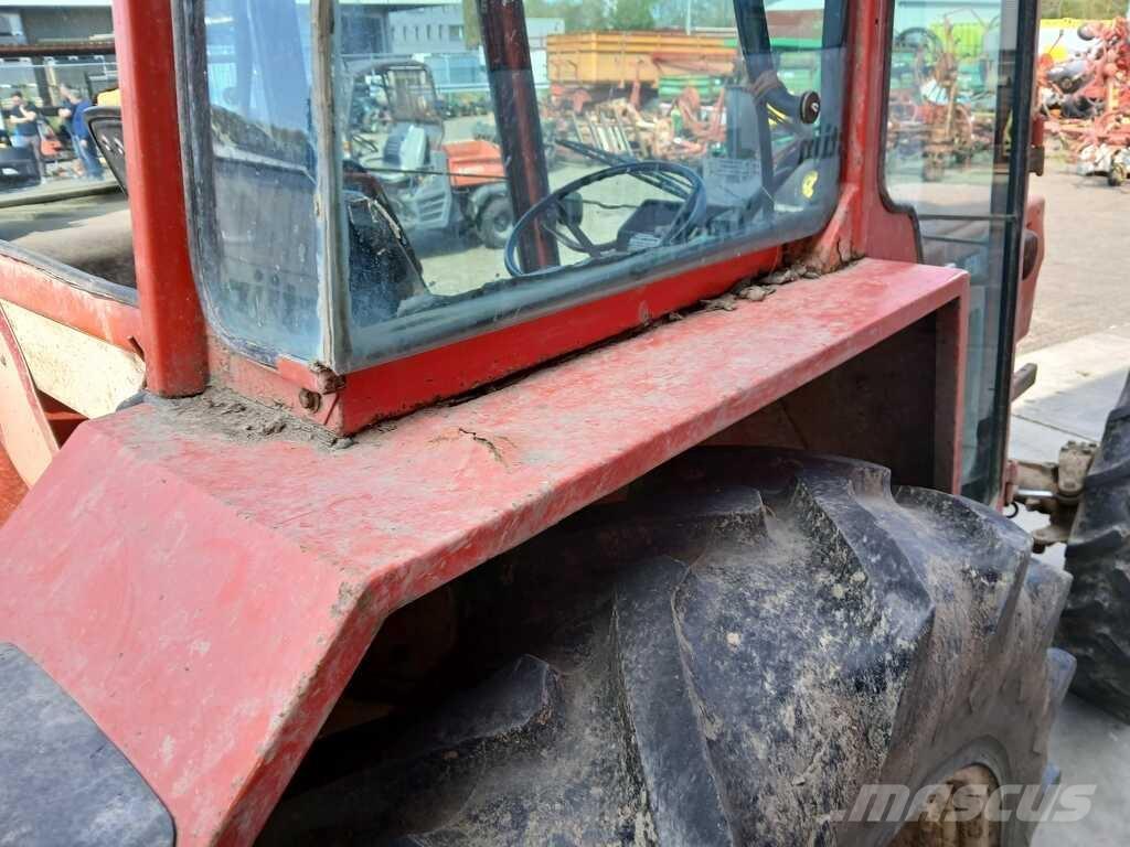 Renault 781-4 曳引機