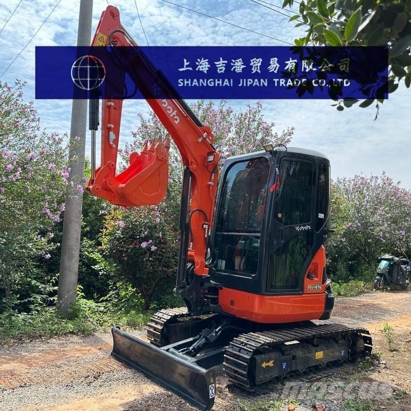 Kubota U 35 小型挖土機/掘鑿機<7t(小型挖掘機)