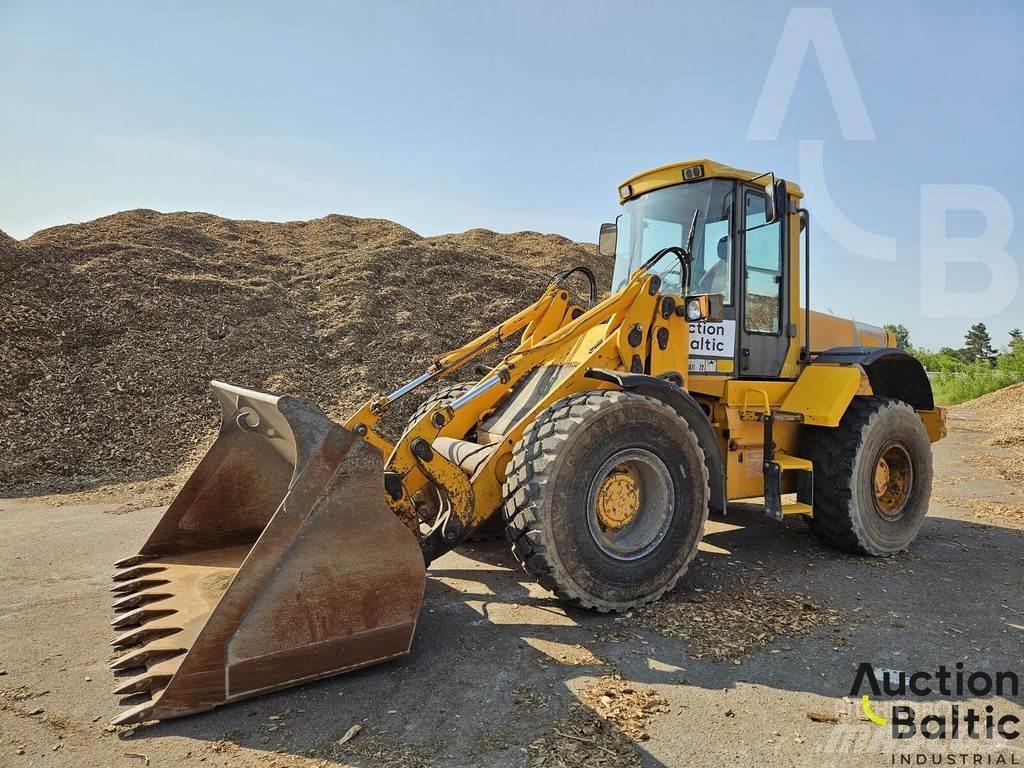 JCB 426 HT 輪胎式裝載機