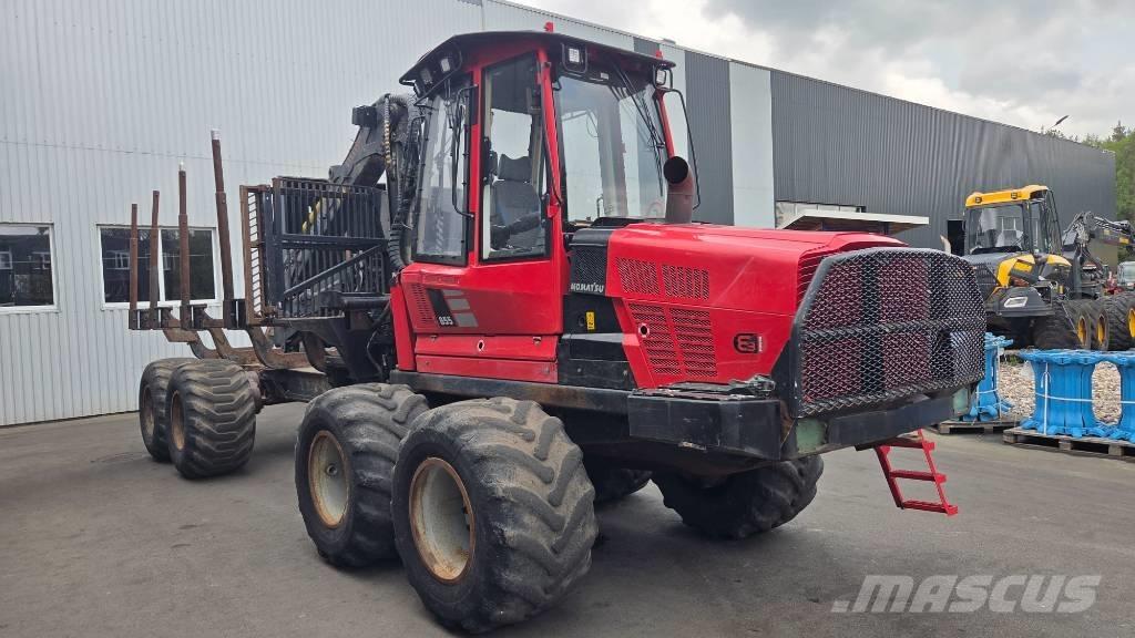 Komatsu 855 集運機