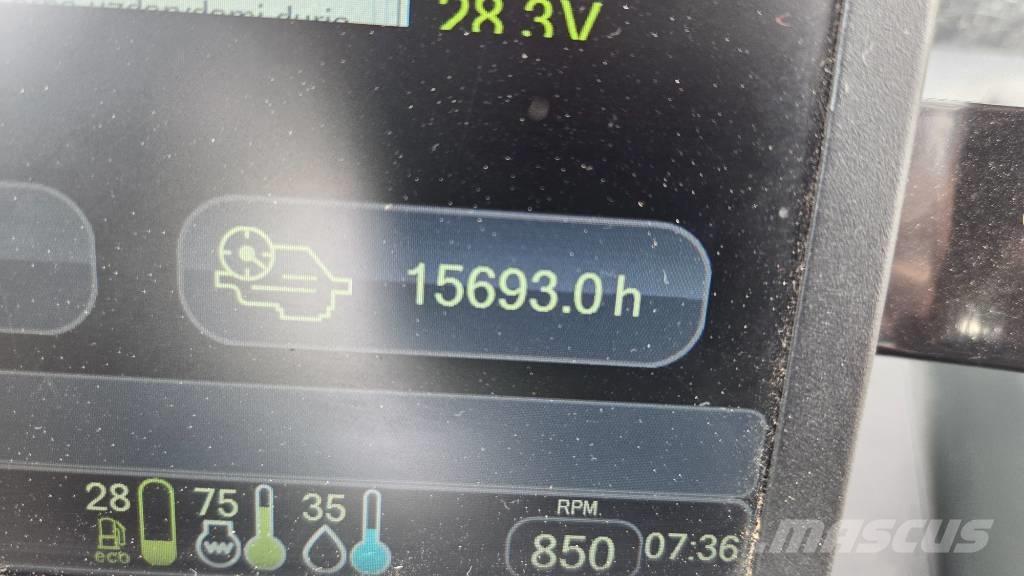 Komatsu 855 集運機