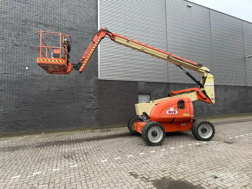 JLG 600AJ 伸縮臂高空作業車