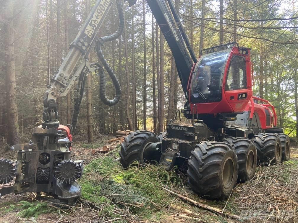 Komatsu 901XC 收穫機