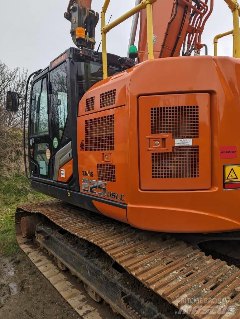 Hitachi ZX225US-7 履帶式 挖土機/掘鑿機/挖掘機