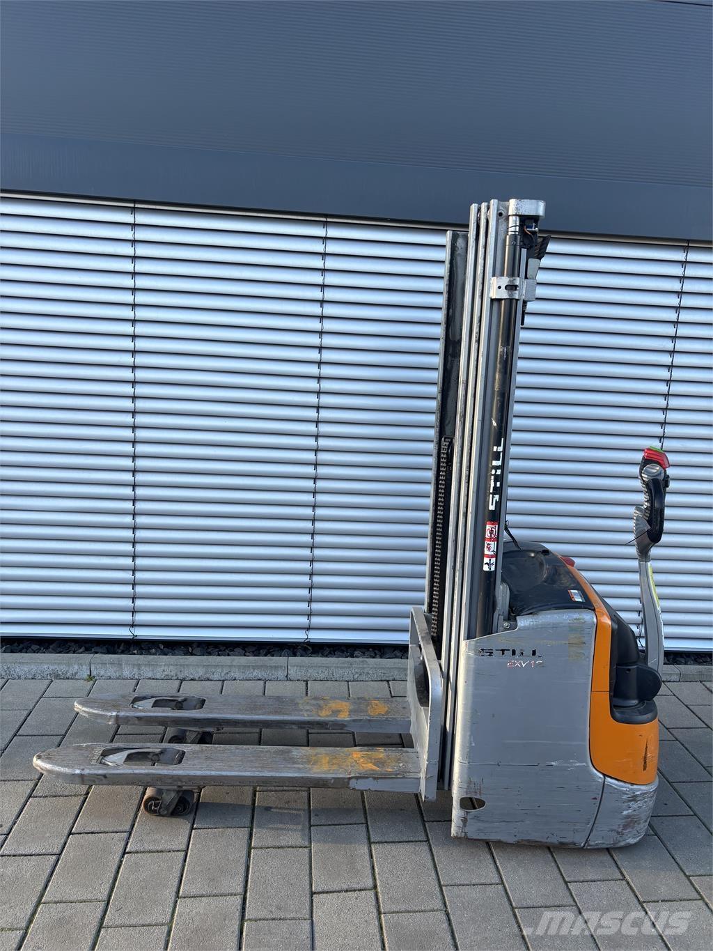 Still EXV 12i 自走式堆積機