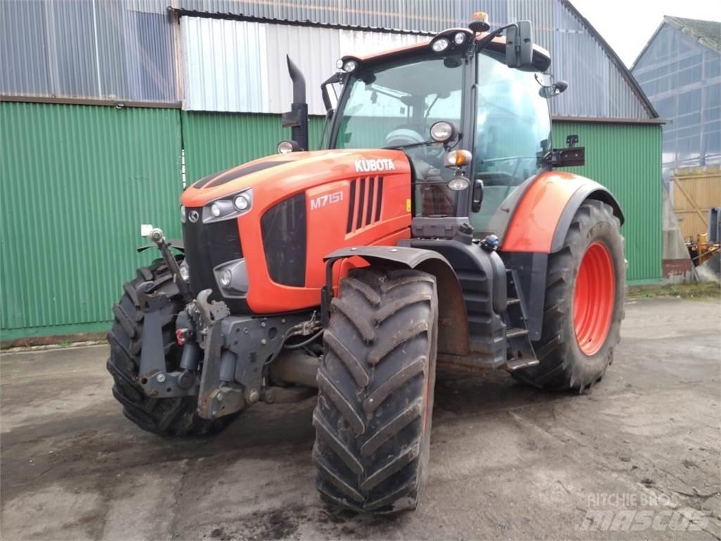Kubota M7151 曳引機