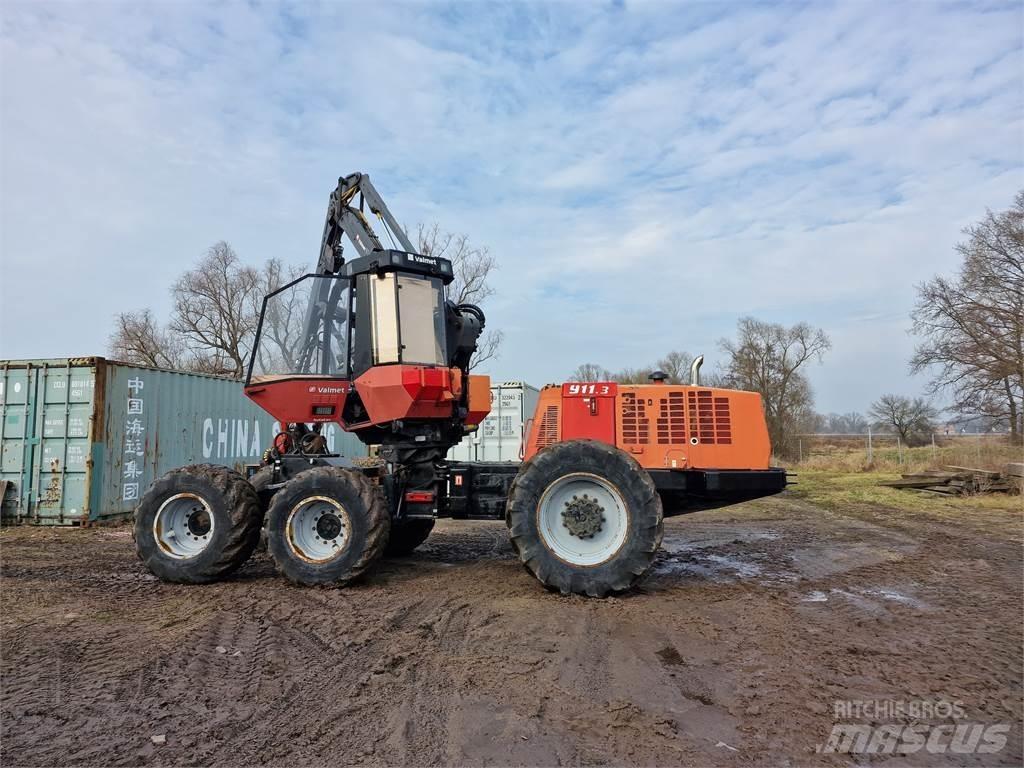 Valmet 911.3 收穫機